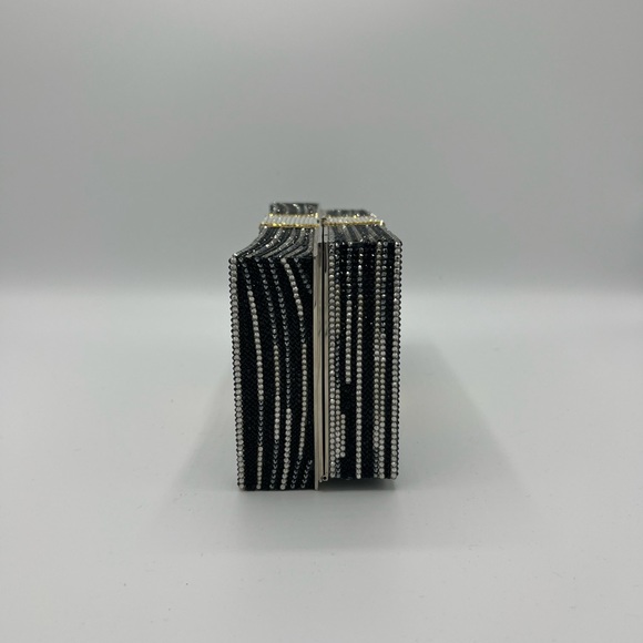 RARE JUDITH LEIBER STACK OF CASH BILLIONS - Picture 4 of 11